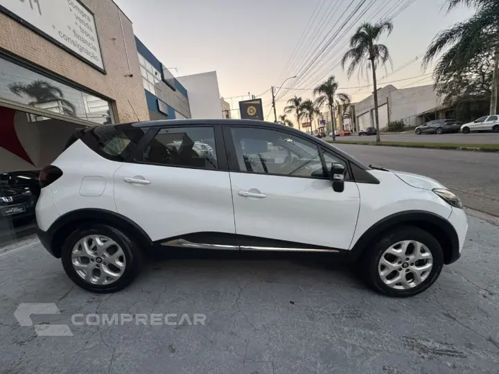 CAPTUR Life 1.6 16V Flex 5p Aut.