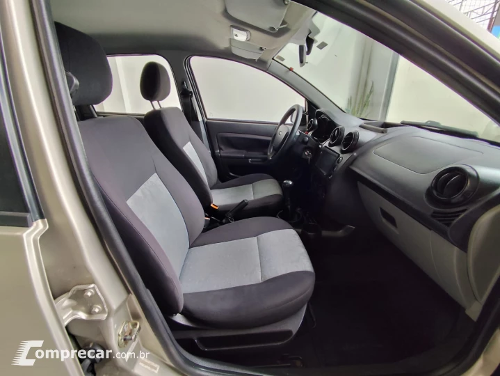 FIESTA 1.0 MPI Sedan 8V