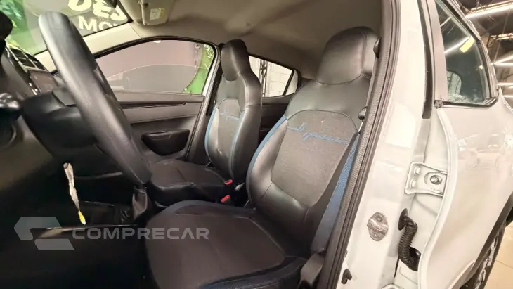 KWID Intense 1.0 Flex 12V 5p Mec.