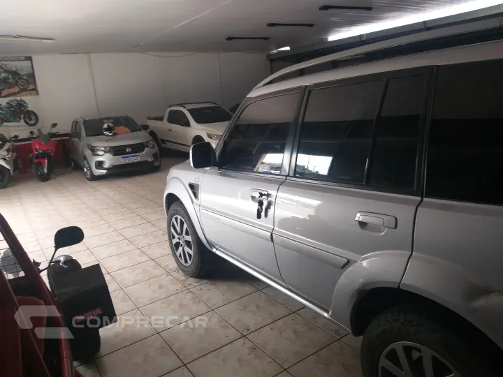 PAJERO 2.0 TR4 4X2 16V automatico