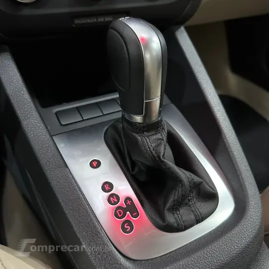 JETTA Highline 2.0 TSI 16V 4p Tiptronic