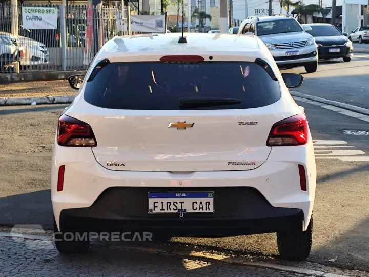 ONIX 1.0 TURBO FLEX PREMIER AUTOMÁTICO