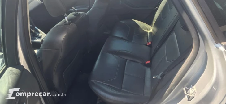 FOCUS 2.0 SE Sedan 16V