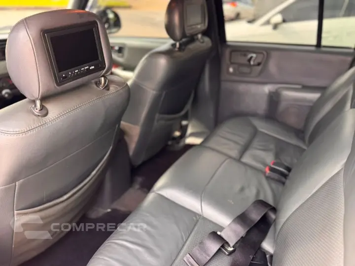 S10 P-Up Executive 2.4 MPFI F.Power CD