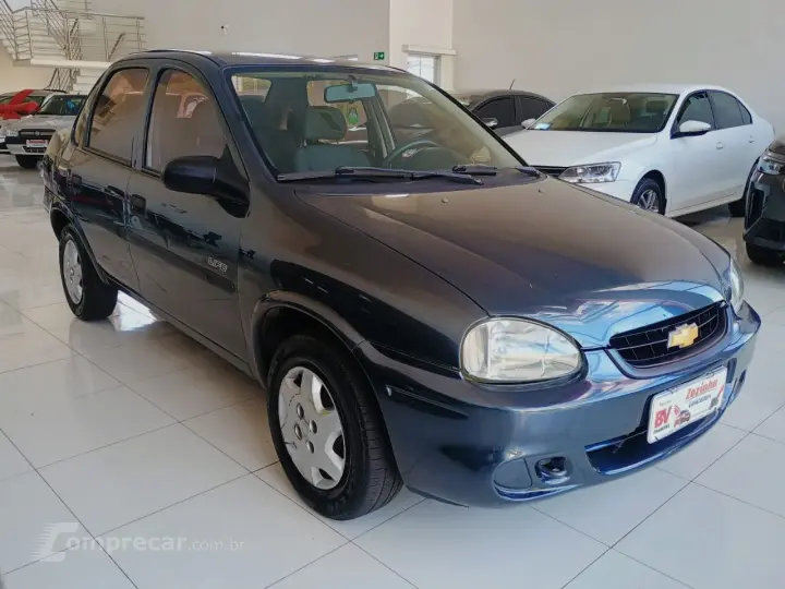 Classic Sedan 1.0 4P FLEX LIFE