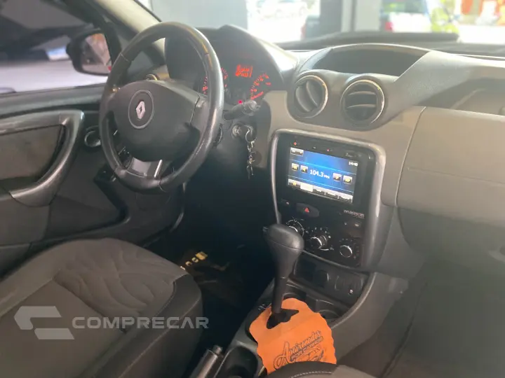 DUSTER 2.0 Tech Road II 4X2 16V