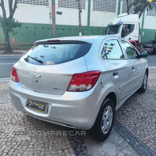 ONIX HATCH LS 1.0 8V FlexPower 5p Mec.
