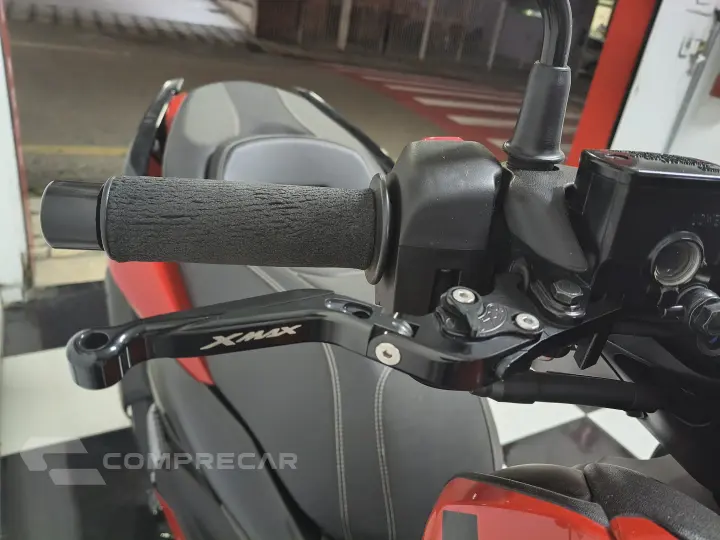 Xmax