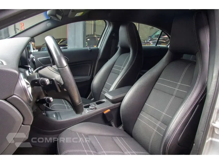 A 200 1.6 TURBO URBAN 16V GASOLINA 4P AUTOMÁTICO