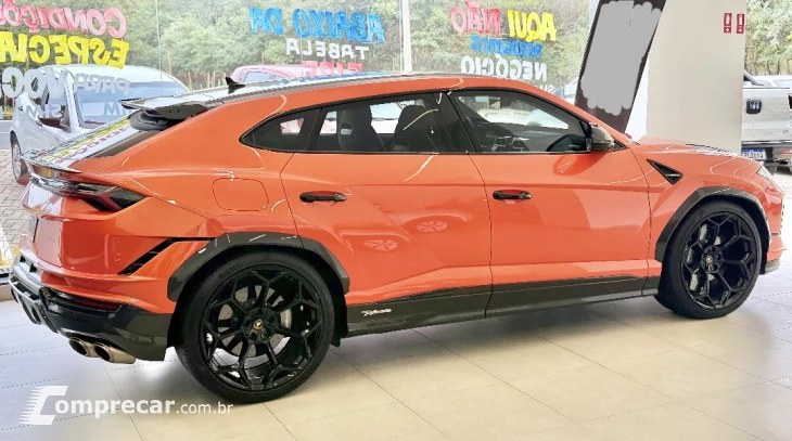 URUS 4.0 V8 Turbo Performance