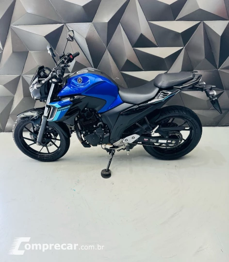 fz25 fazer