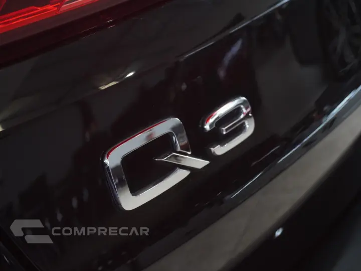 Q3 1.4 35 TFSI GASOLINA BLACK S TRONIC