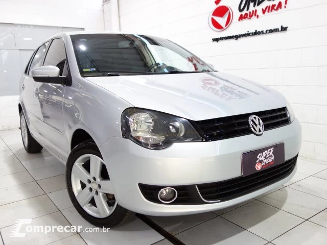 POLO - 1.6 MI 8V 4P MANUAL