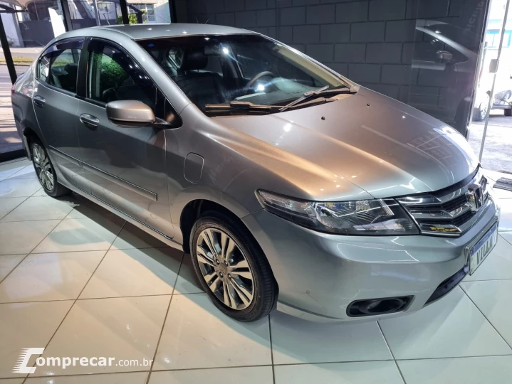 CITY 1.5 LX Sedan 16V