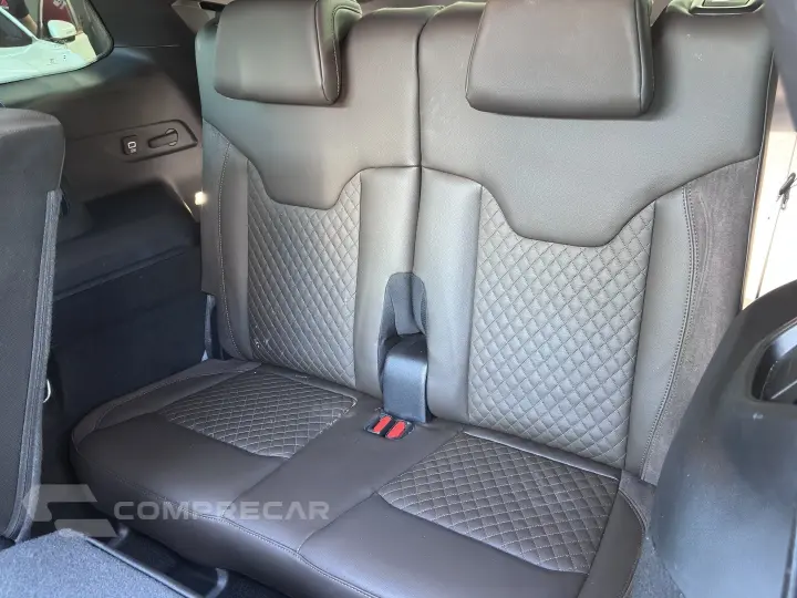 COMMANDER 1.3 T270 TURBO FLEX OVERLAND AT6