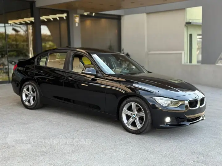 320i 2.0 16V TURBO ACTIVE FLEX 4P AUTOMÁTICO