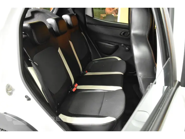 KWID 1.0 12V SCE FLEX INTENSE MANUAL