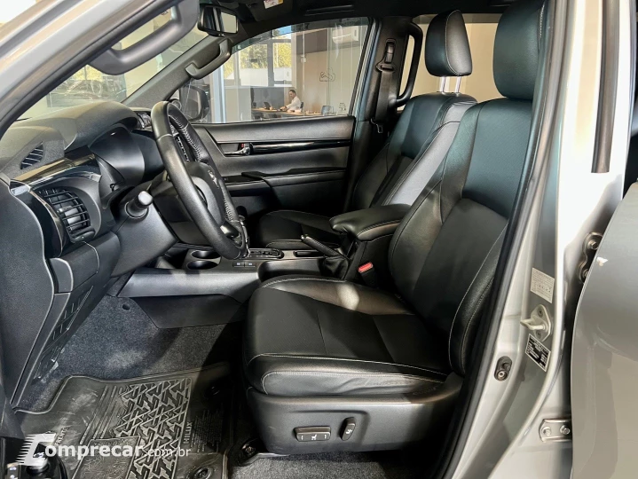 HILUX 2.8 SRX 4X4 CD 16V DIESEL 4P AUTOMÁTICO