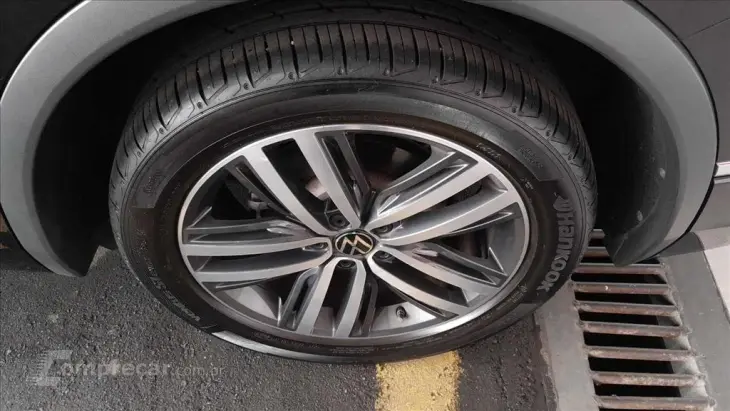 TIGUAN 2.0 300 TSI GASOLINA ALLSPACE R-LINE AUTOM