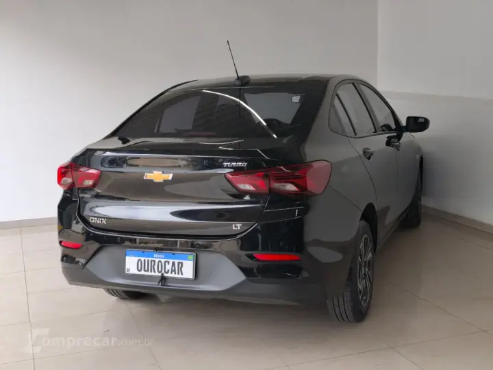 ONIX 1.0 Turbo LT