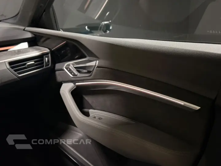 E-TRON ELÉTRICO PERFORMANCE QUATTRO