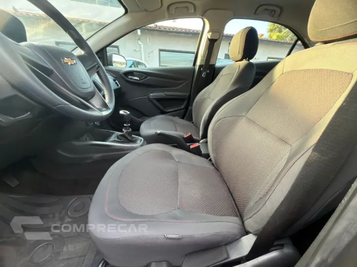 Onix Hatch 1.4 4P FLEX LT