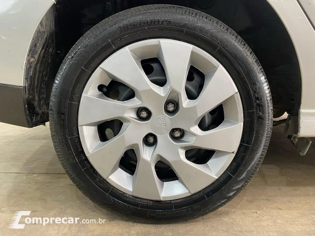 PRISMA - 1.0 MPFI LT 8V 4P MANUAL