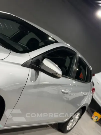 YARIS 1.3 16V XL Plus Tech