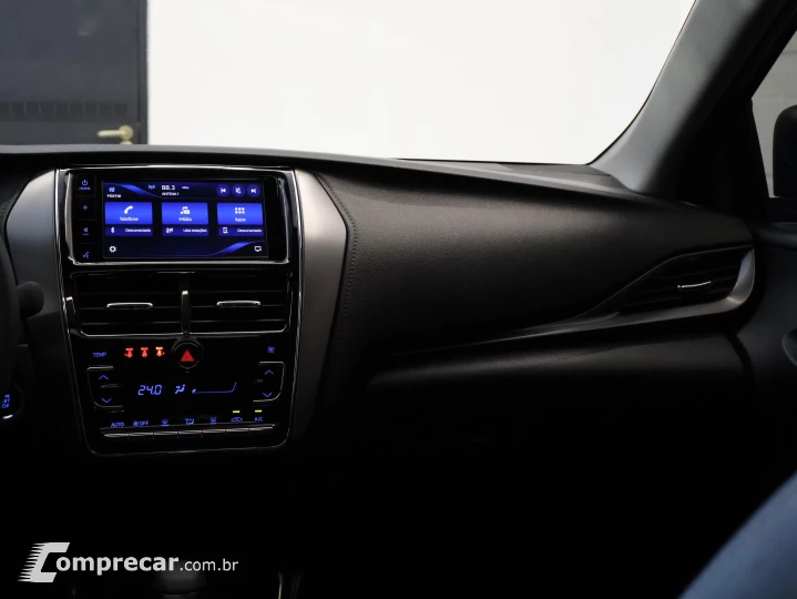 YARIS 1.5 16V Sedan XLS Multidrive
