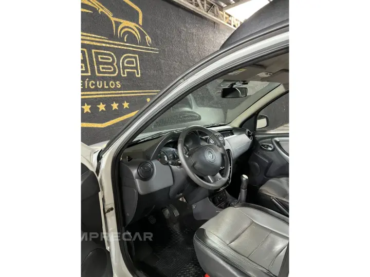 DUSTER 1.6 DYNAMIQUE 4X2 16V FLEX 4P MANUAL
