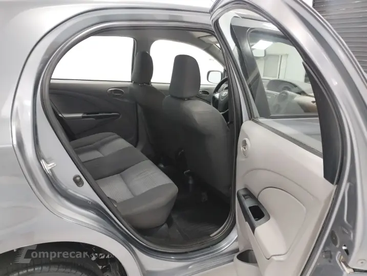 ETIOS 1.3 XS 16V