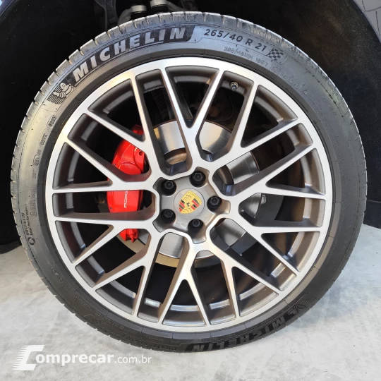 MACAN 2.0 Turbo