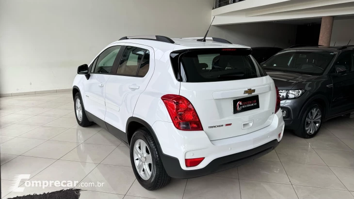 TRACKER 1.4 16V Turbo LT