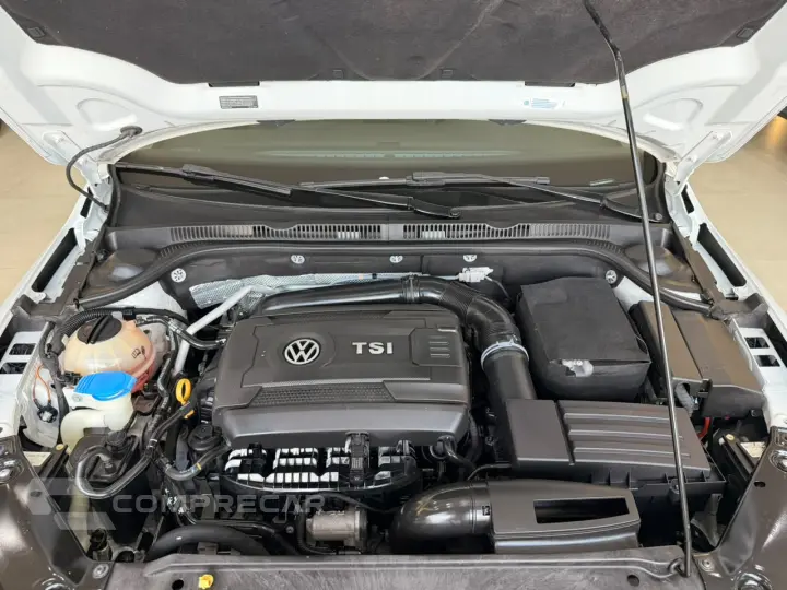 JETTA Highline 2.0 TSI 16V 4p Tiptronic