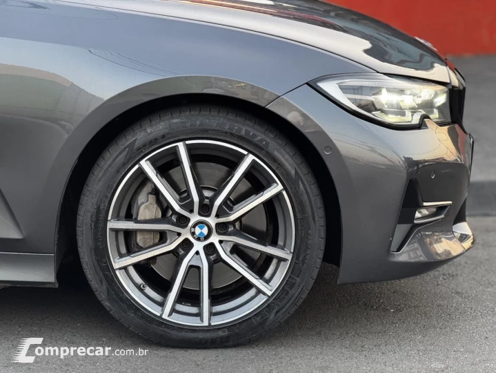 330i M Sport 2.0 TB 16V 4p