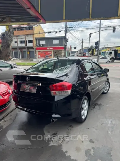 CITY 1.5 LX Sedan 16V