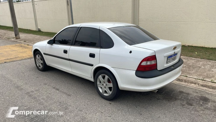 VECTRA 2.0 MPFI GLS 8V