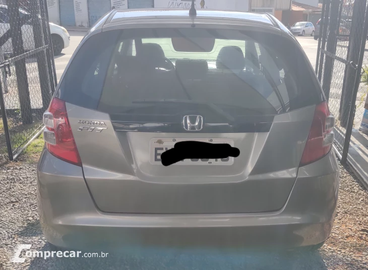 FIT 1.4 LX 8V
