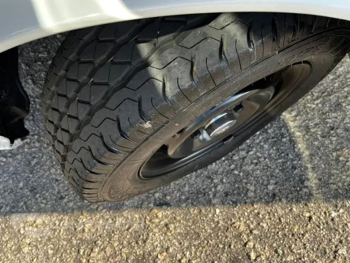 HR HDB HR CAMINHONETE