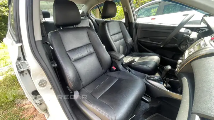 CITY 1.5 LX Sedan 16V