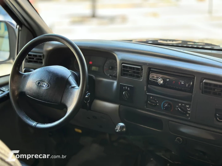 F-250 3.9 XLT MAX Power 4X4 CD
