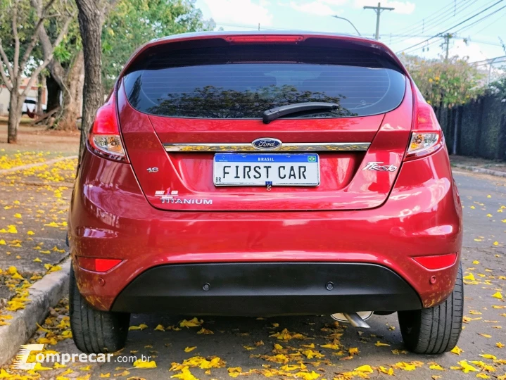 FIESTA 1.6 TITANIUM HATCH 16V FLEX 4P MANUAL