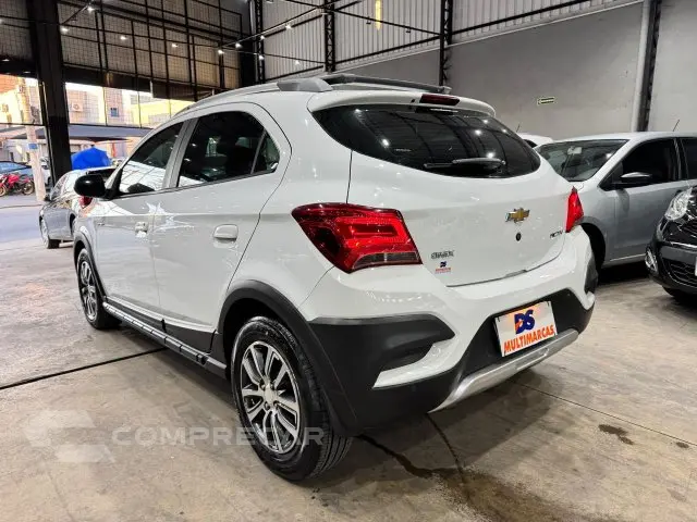 ONIX - 1.4 MPFI ACTIV 8V 4P AUTOMÁTICO