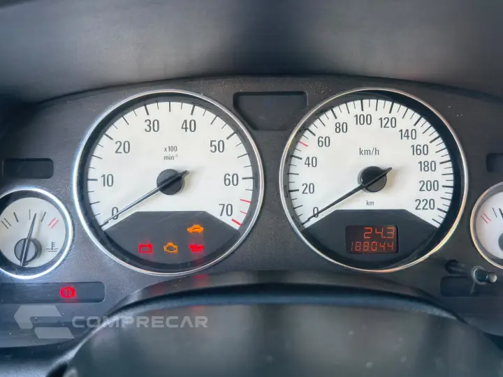ASTRA 2.0 MPFI Advantage 8V