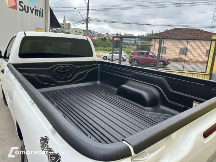 HILUX 2.4 4X4 CS 8V