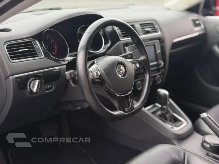 JETTA Highline 2.0 TSI 16V 4p Tiptronic