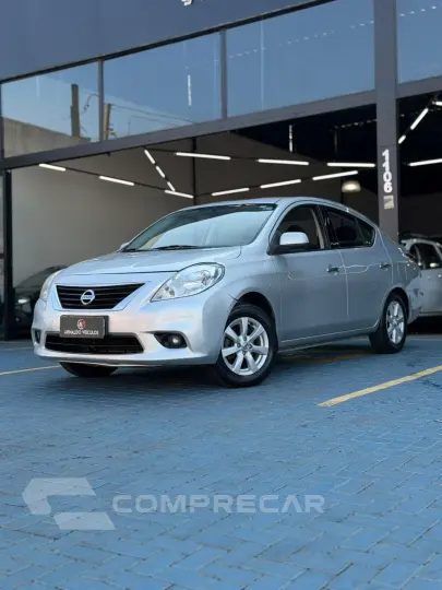 VERSA SL 1.6 16V Flex Fuel 4p Mec.