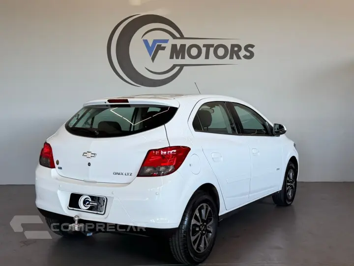 ONIX 1.4 MPFI LTZ 8V FLEX 4P AUTOMÁTICO