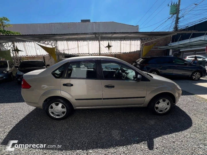 FIESTA 1.6 MPI Trend Sedan 8V