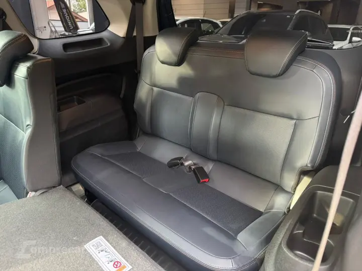 Spin 1.8 Premier 8V Flex 4P Automático